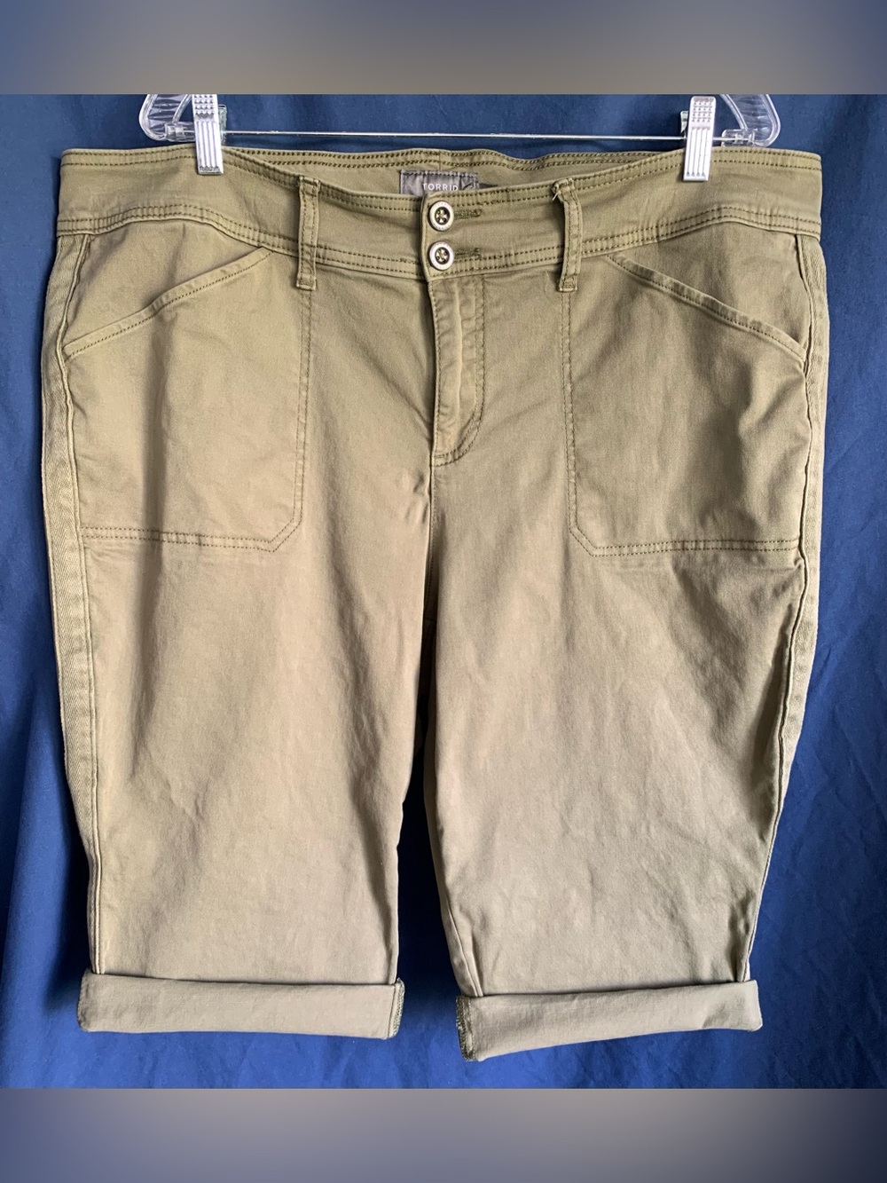 torrid size 22 Olive Green Roll-Cuff Bermuda Shorts